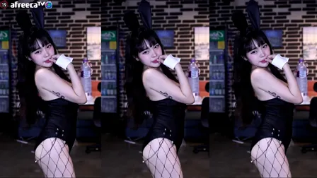 BJ美都加特林热舞视频穿裙子20221030舞蹈剪辑